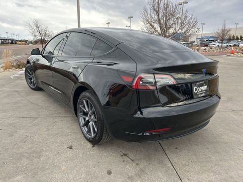 Used 2023 Tesla Model 3 Standard Range image 5