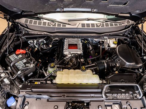 Used 2025 Ford F150 Raptor w/ Equipment Group 803A Raptor R image 31