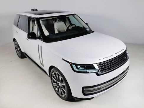 Used 2023 Land Rover Range Rover SE AWD/4WD image 29