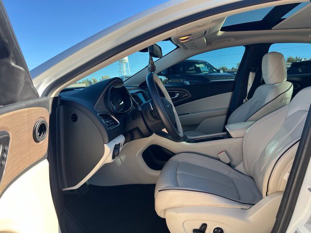 Used 2016 Chrysler 200 C w/ Premium Group AWD/4WD image 28