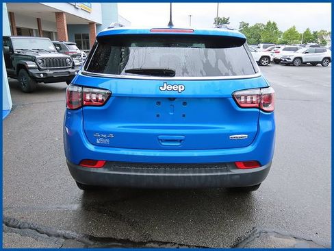 Used 2021 Jeep Compass Latitude AWD/4WD image 6