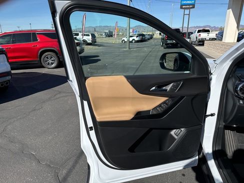 New 2026 Chevrolet Equinox ACTIV w/ Convenience Package III image 9