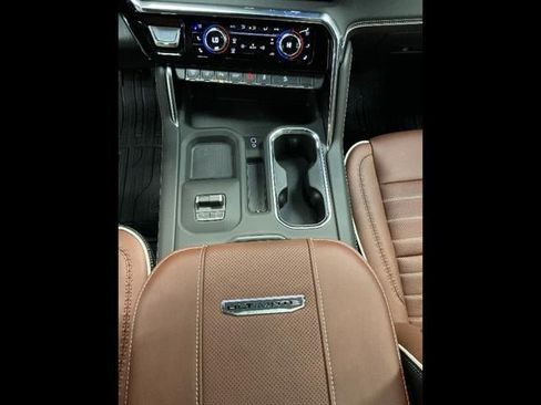 New 2026 GMC Sierra 2500 Denali Ultimate w/ Max Trailering Package AWD/4WD image 17