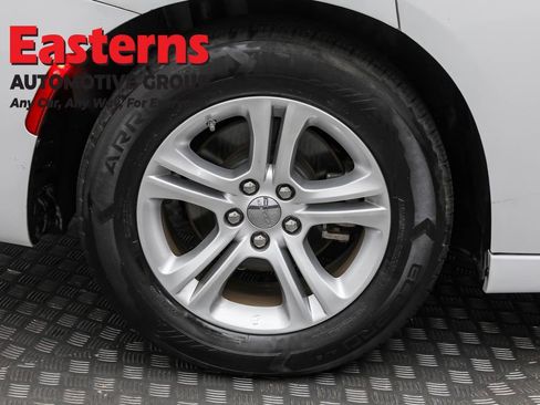 Used 2022 Dodge Charger SXT w/ Leather Interior Group image 30