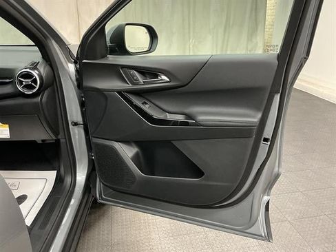 New 2027 Chevrolet Equinox LT w/ Safety and Technology Package AWD/4WD image 37