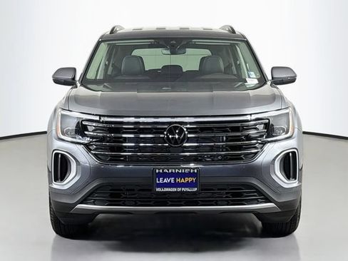 Certified 2025 Volkswagen Atlas SE AWD/4WD image 2