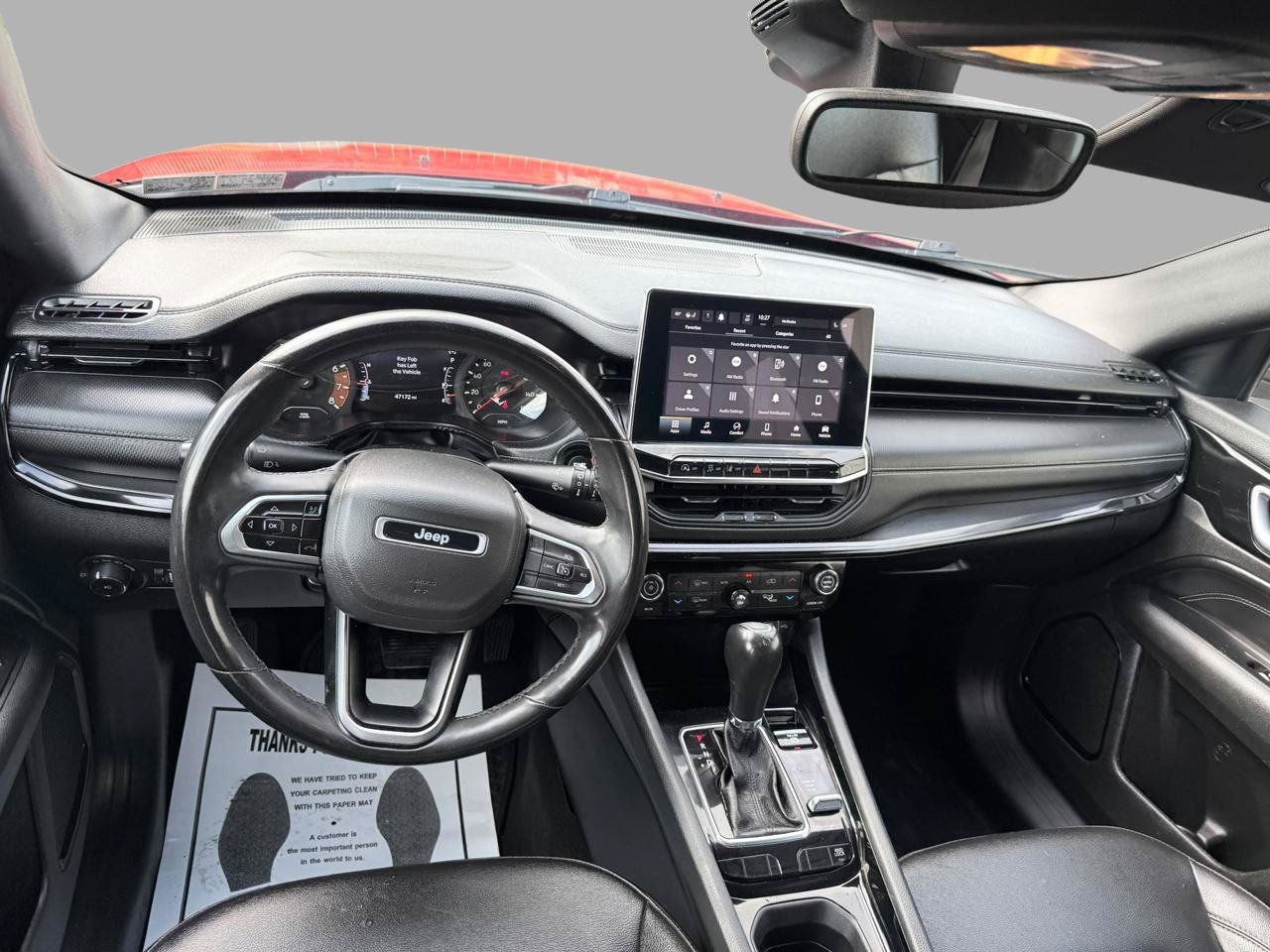 Used 2024 Jeep Compass Latitude w/ Convenience Group AWD/4WD image 31