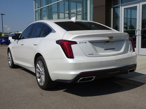Used 2023 Cadillac CT5 Luxury w/ Sun And Sound Package AWD/4WD image 3
