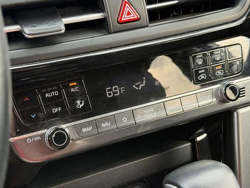 Used 2024 Kia Seltos S image 23