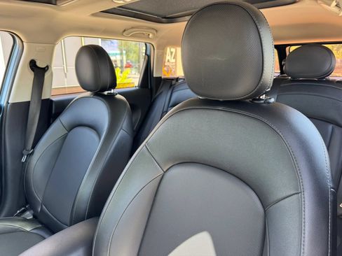 Used 2017 MINI Cooper Clubman FWD image 15