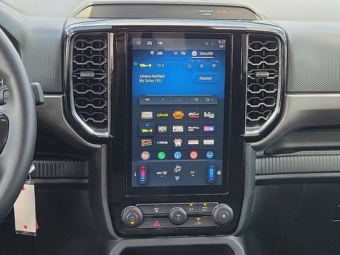 Used 2025 Ford Ranger XLT w/ FX4 Off-Road Package AWD/4WD image 10