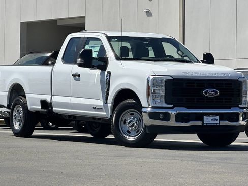New 2026 Ford F250 XL RWD image 16