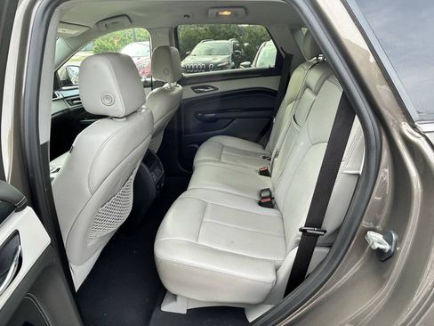 Used 2014 Cadillac SRX FWD image 8