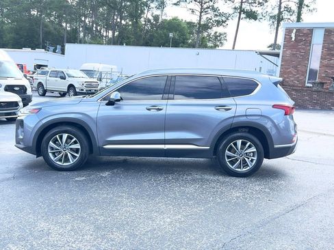 Used 2019 Hyundai Santa Fe SEL FWD image 2