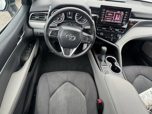 Used 2024 Toyota Camry LE image 7