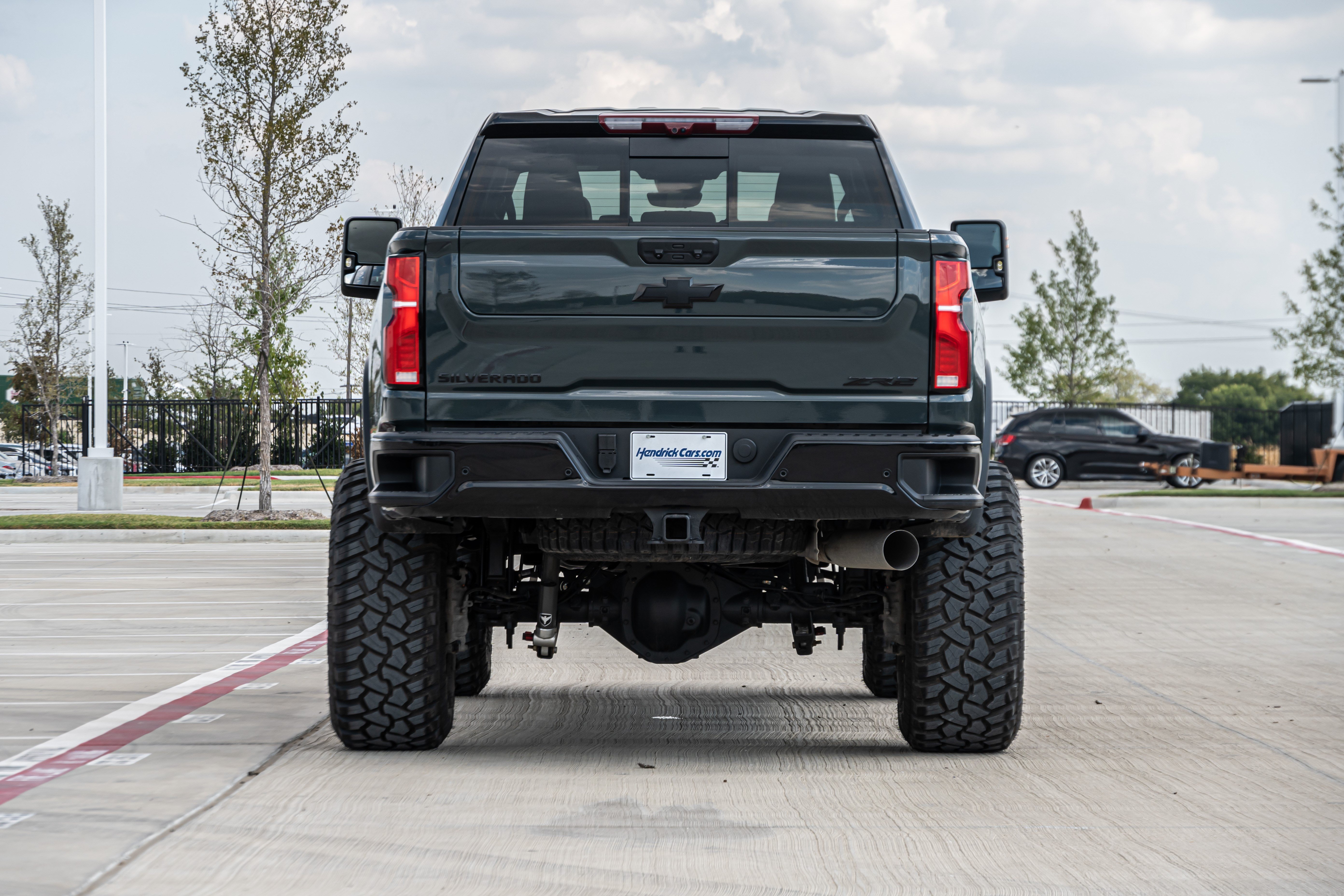 Used 2026 Chevrolet Silverado 2500 ZR2 AWD/4WD image 8