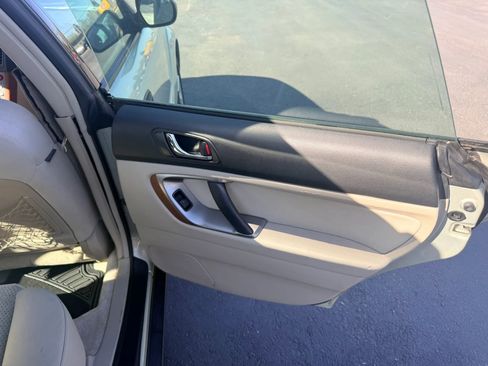 Used 2006 Subaru Outback 2.5i Special Edition image 22