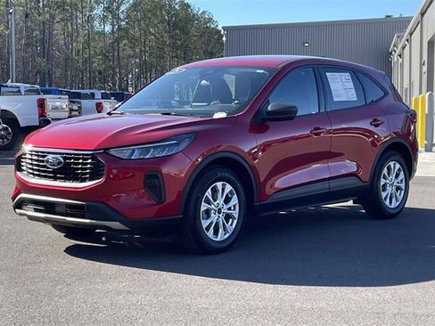 Certified 2025 Ford Escape Active image 29