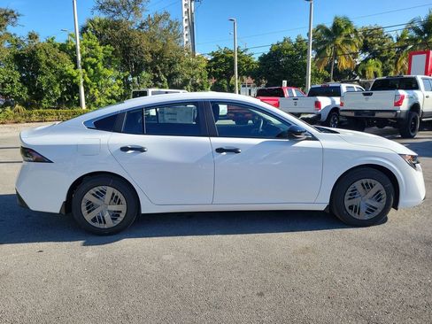 New 2026 Nissan Sentra S image 8