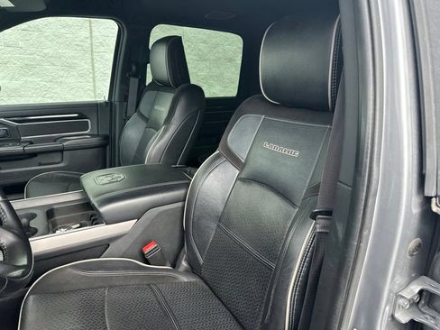 Certified 2022 RAM 3500 Laramie AWD/4WD image 10