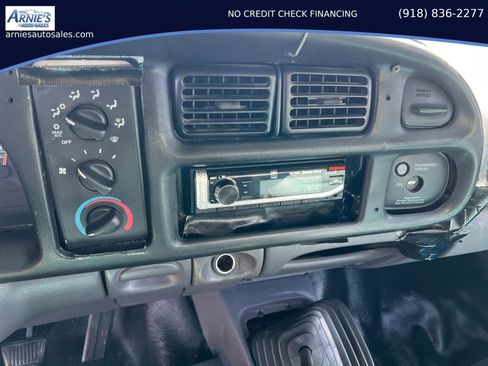 Used 1998 Dodge Ram 1500 Truck 2WD Regular Cab image 13