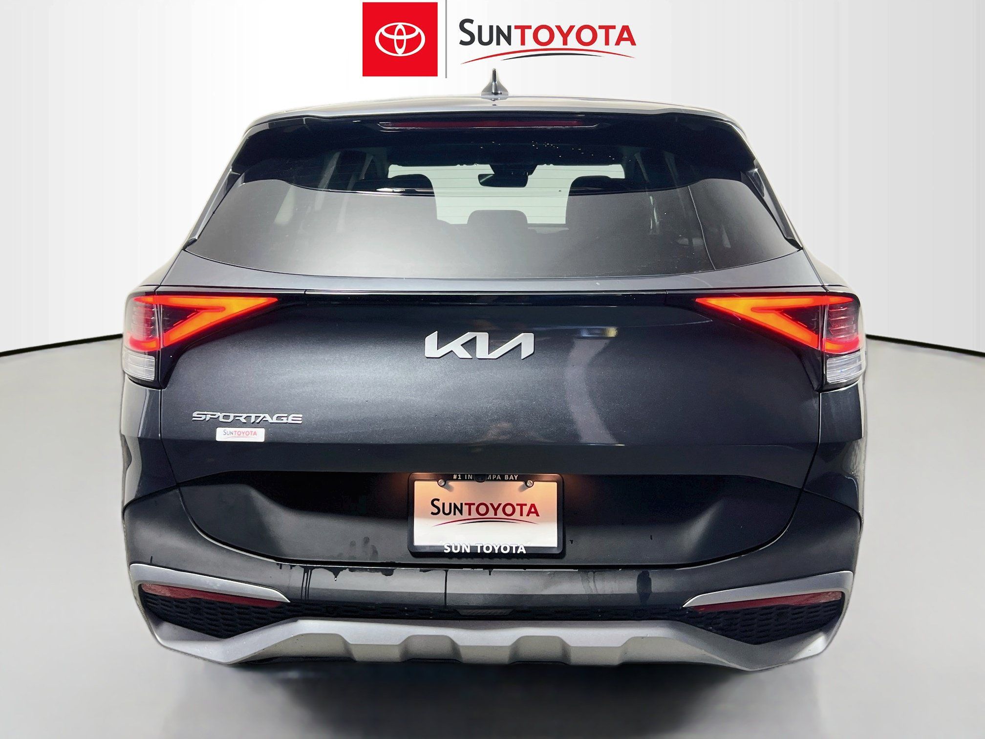 Used 2023 Kia Sportage LX FWD image 5