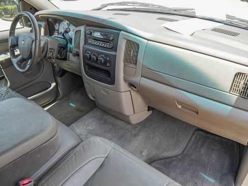 Used 2005 Dodge Ram 1500 Truck SLT image 37