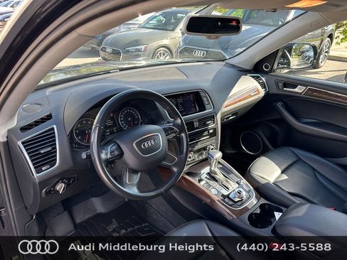 Used 2016 Audi Q5 2.0T Premium Plus w/ Technology Package AWD/4WD image 12