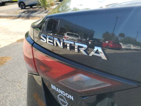 Used 2025 Nissan Sentra S image 8