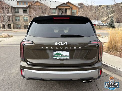 Used 2023 Kia Telluride EX image 7