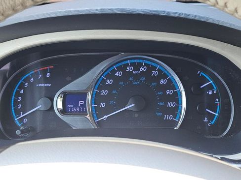 Used 2014 Toyota Sienna XLE FWD image 41