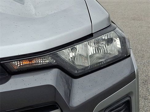 Used 2023 Chevrolet Colorado LT w/ LT Convenience Package II image 13