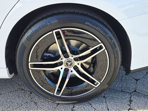 New 2026 Mercedes-Benz E 350 4MATIC image 9