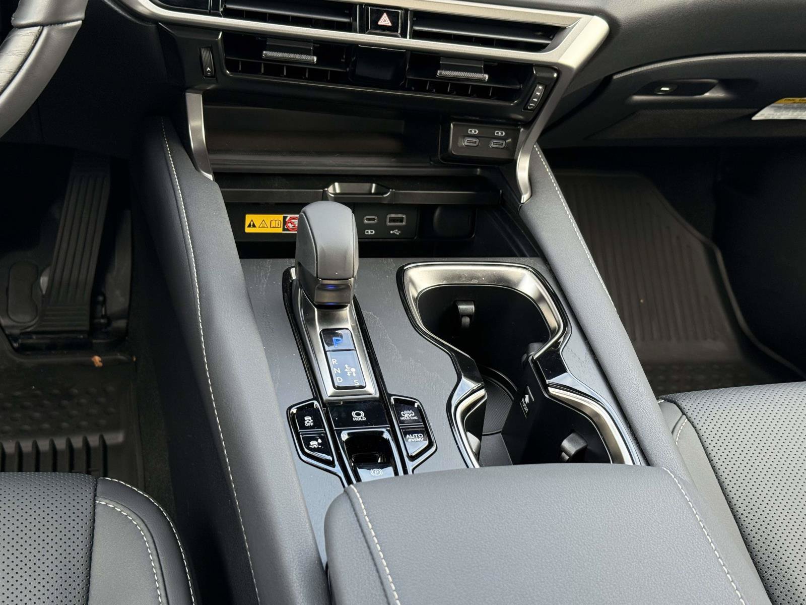 New 2026 Lexus RX 450h AWD w/ Convenience Package image 15