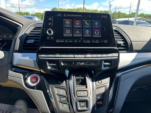 Used 2025 Honda Odyssey Touring image 23