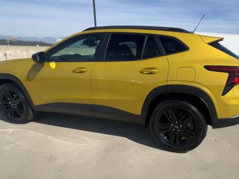 Used 2025 Chevrolet Trax ACTIV w/ Driver Confidence Package image 6