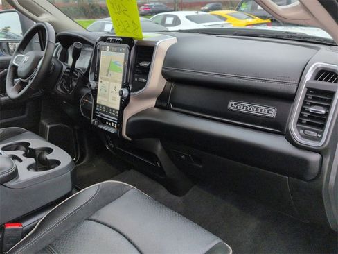 Used 2024 RAM 2500 Laramie image 30