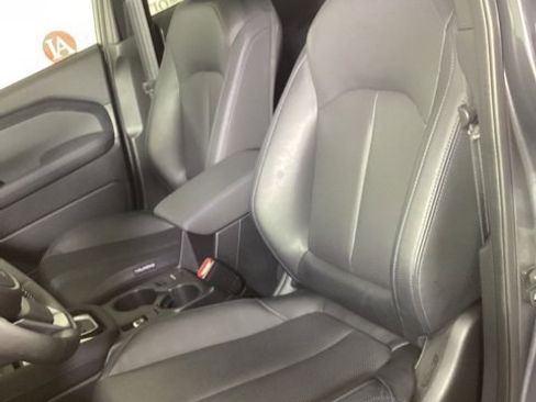 Certified 2025 Subaru Forester Limited image 12