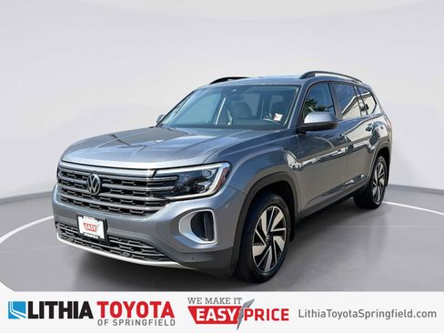 Used 2024 Volkswagen Atlas SE w/ Panoramic Sunroof Package AWD/4WD image 1