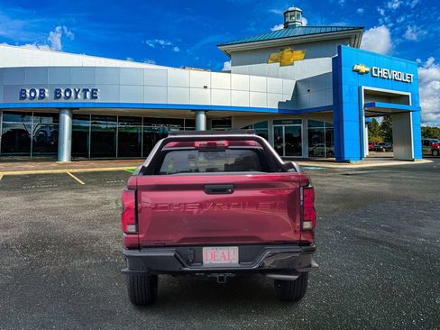 New 2026 Chevrolet Colorado Z71 w/ Midnight Edition AWD/4WD image 4