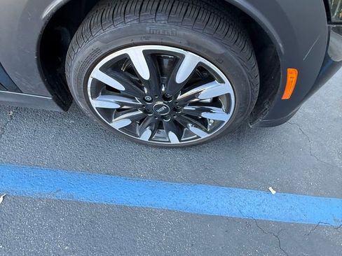 Used 2024 MINI Cooper S image 4