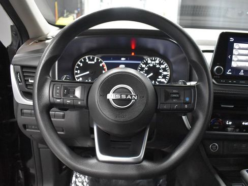 Certified 2023 Nissan Rogue SV image 20