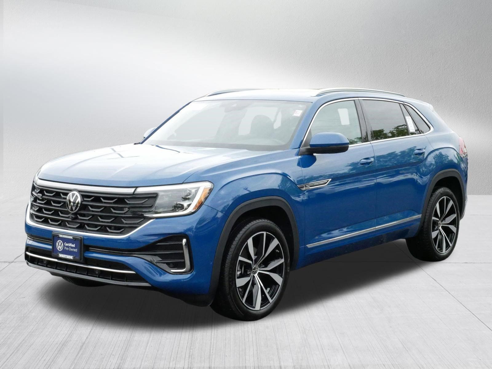 Certified 2026 Volkswagen Atlas Cross Sport SEL Premium R-Line AWD/4WD image 3