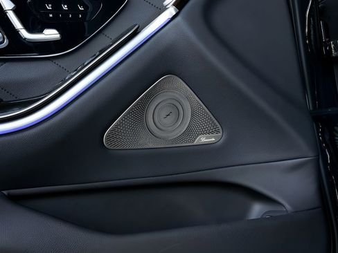 Used 2023 Mercedes-Benz S 580 4MATIC Sedan image 38