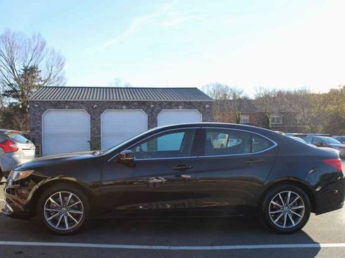 Used 2020 Acura TLX image 10