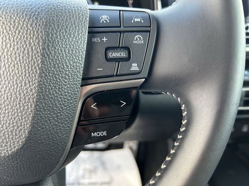 Certified 2025 Toyota Camry SE image 24