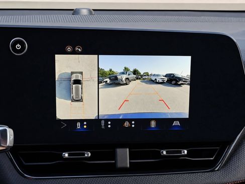 Certified 2025 Chevrolet Equinox RS w/ Safety and Technology Package FWD image 20