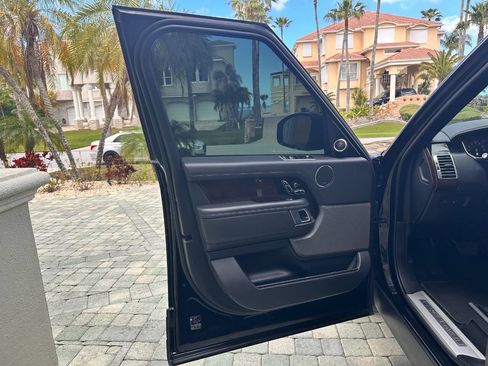 Used 2019 Land Rover Range Rover Long Wheelbase Supercharged AWD/4WD image 49