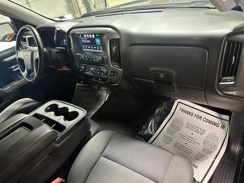 Used 2018 Chevrolet Silverado 1500 LT w/ All Star Edition AWD/4WD image 17