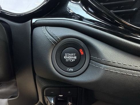 Used 2022 Dodge Durango GT image 24